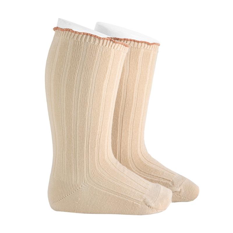 Calcetines altos canalé con curling contrastado