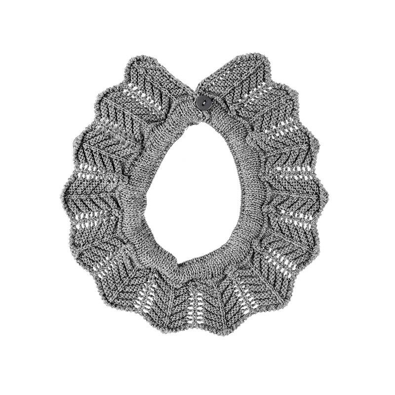 Cuello punto links calado GRIS