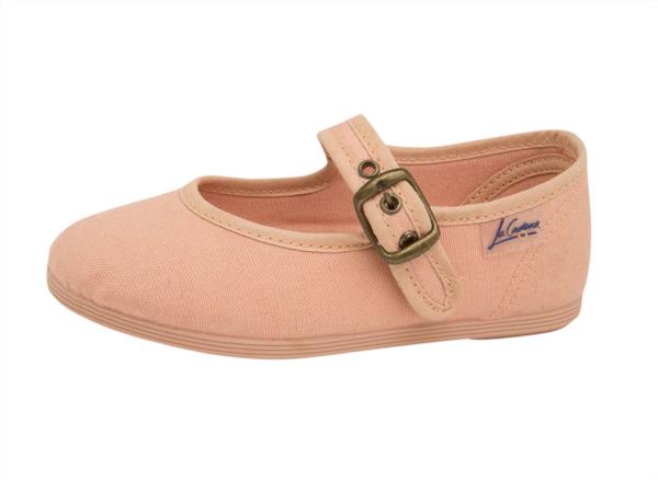 Mercedes hebilla ojetes