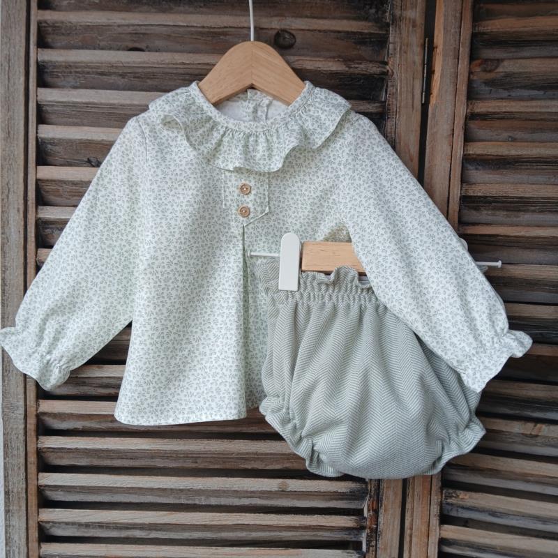 Conjunto camisa y braguita